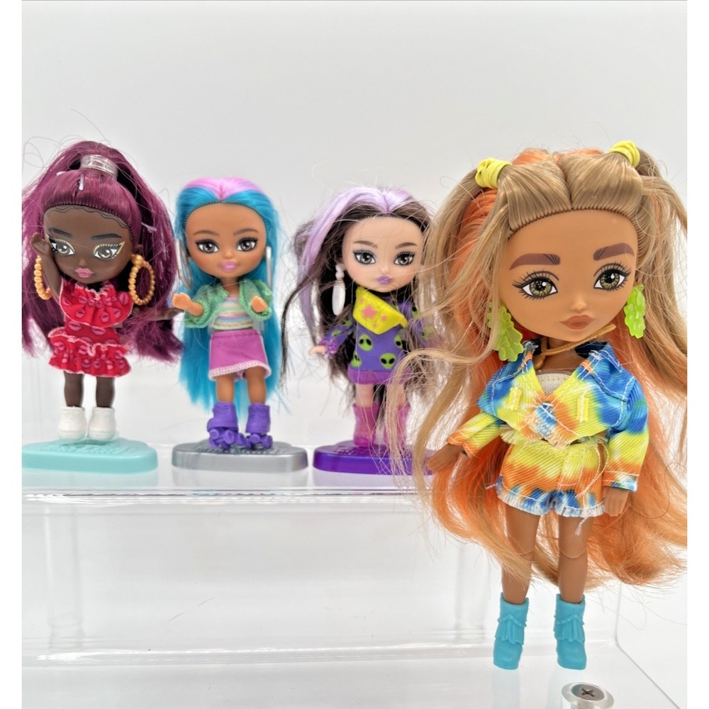 Lot Of 4 Mattel Barbie Extra Minis Dolls & Extra Minis Doll #5 5.5"